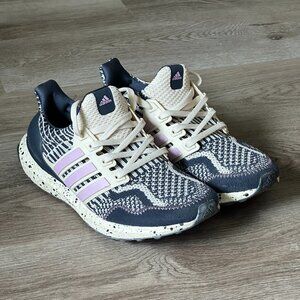 ULTRABOOST 5.0 DNA SHOES